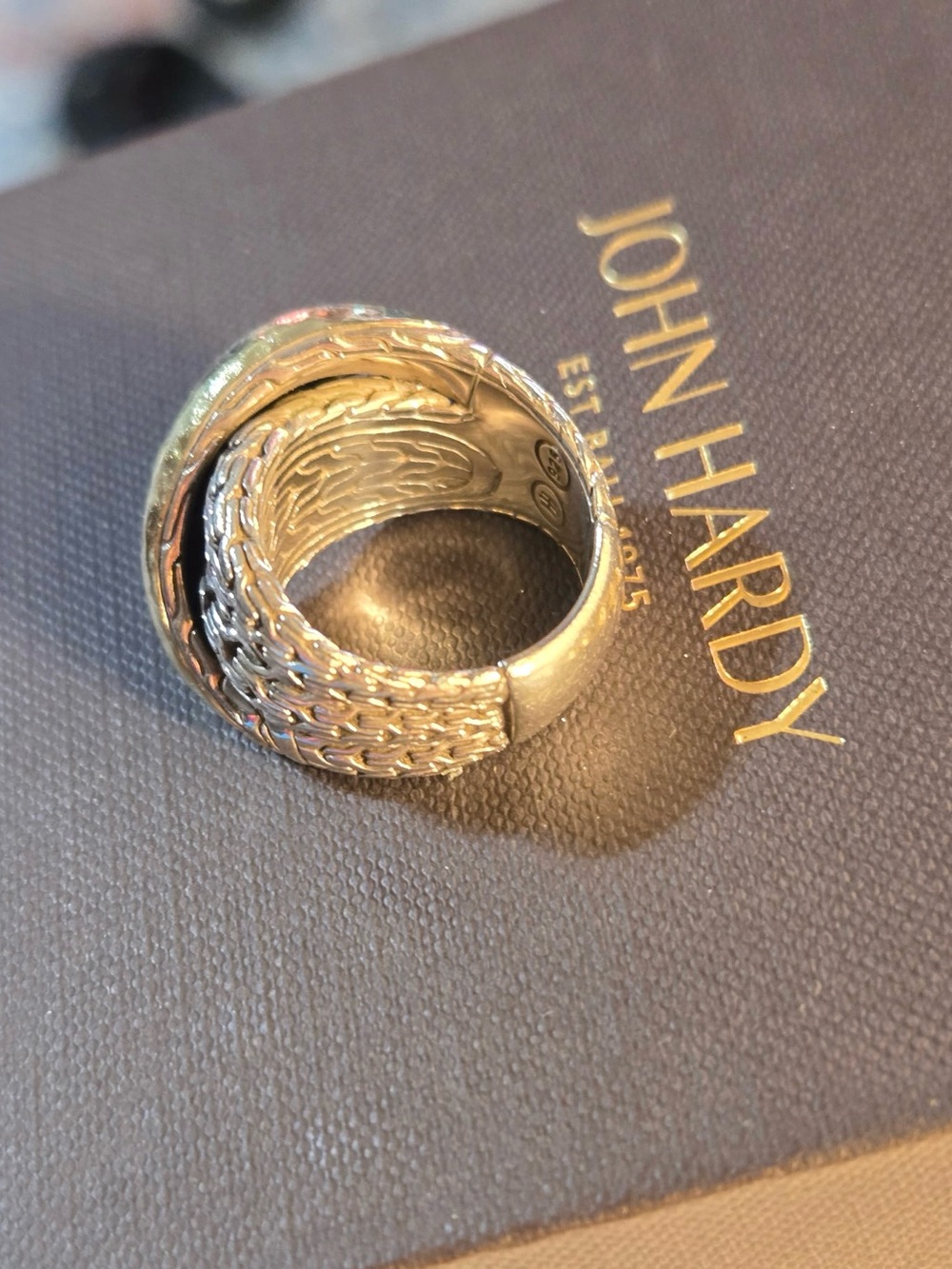 JOHN HARDY CLASSIC CHAIN CROSSOVER RING - Picture 8 of 11